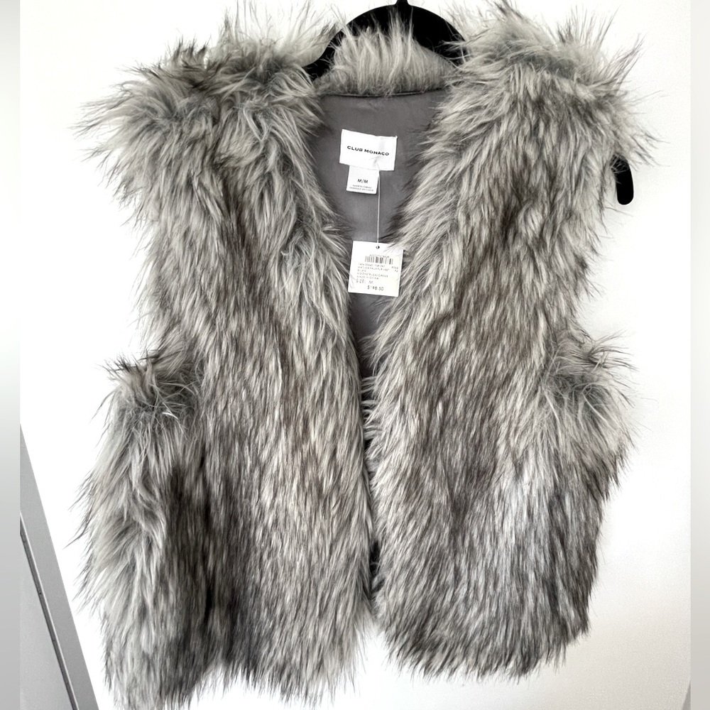 Club Monaco Size M Faux Fur Matilda Vest